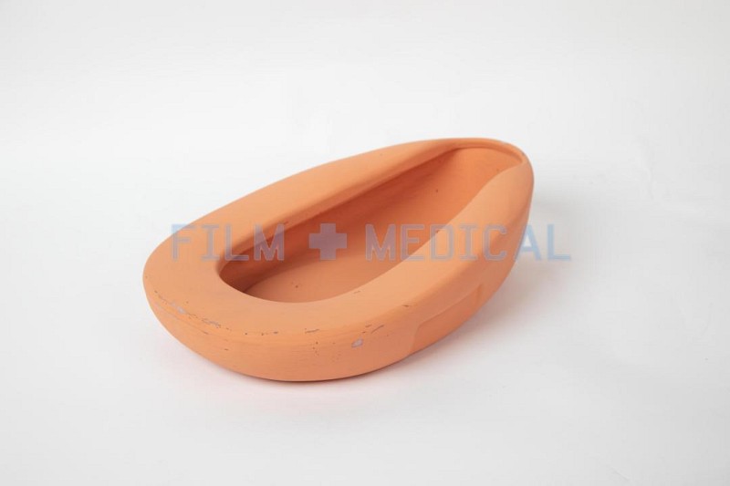 Bed Pan in Terracotta Plastic